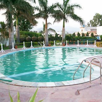 Black Mango Resort Ambāla Kültér fotó